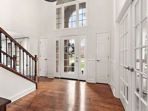 3rd image of 10626 Shilling Rd