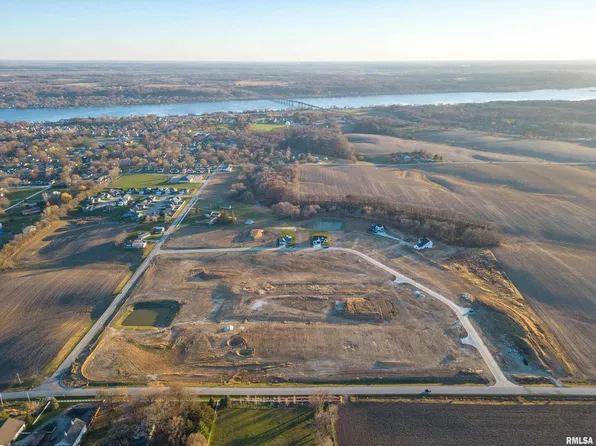 21 Johnson Farm Est #Le, Le Claire, IA 52753