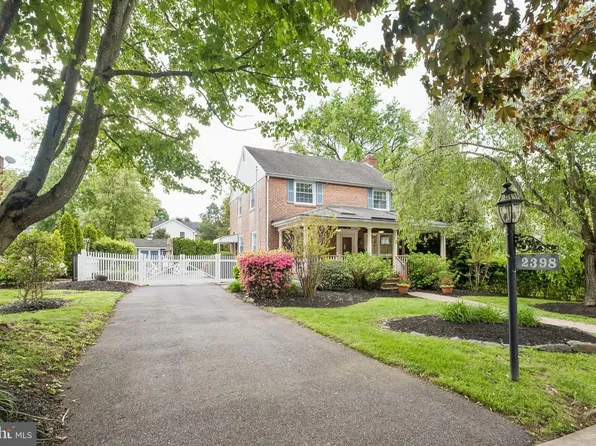 2398 Hollis Rd, Havertown, PA 19083