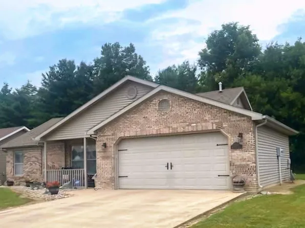 7808 W Angus Ave, Yorktown, IN 47396