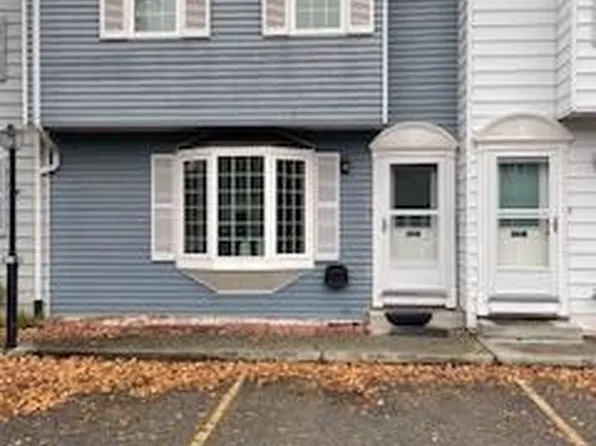 1060 Evergreen St, Fairbanks, AK 99709