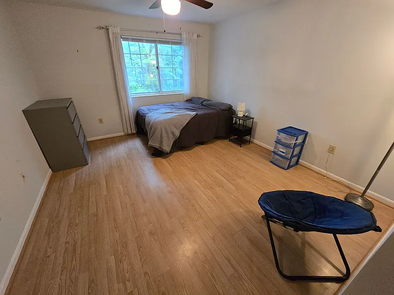 120 Carrington Ln #208 — Photo 8