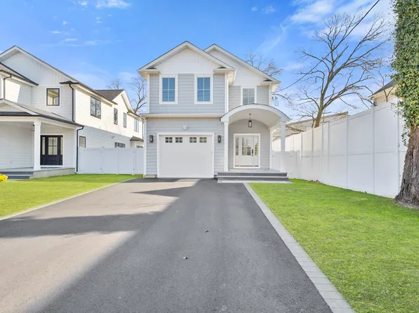 639 Jennings Avenue, West Hempstead, NY 11552