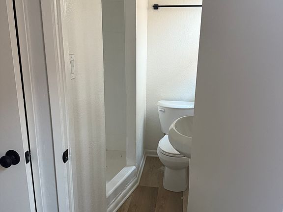 3rd image of 7727 S Western Ave APT 03