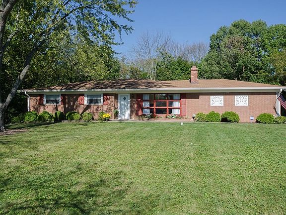 3rd image of 5918 N Emerson Ave