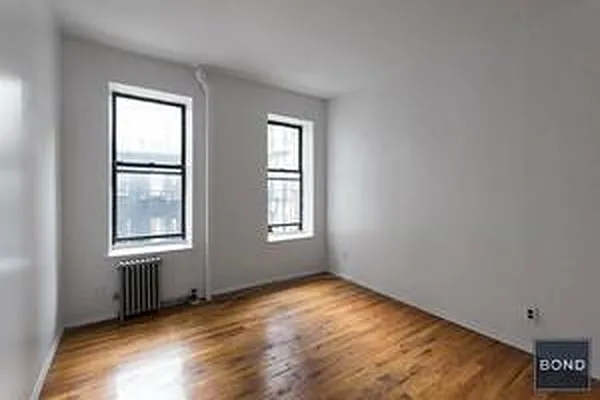 Rented by Bond New York | media 2