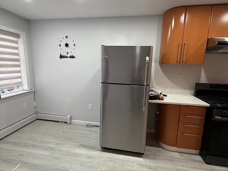 2431 Brigham St #1F — Photo 2