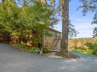 15895 S Hattan Rd, Oregon City, OR 97045