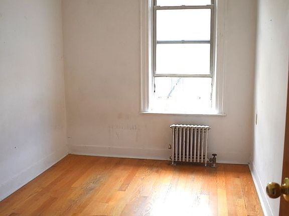 4th image of 30-58 35th St #2A