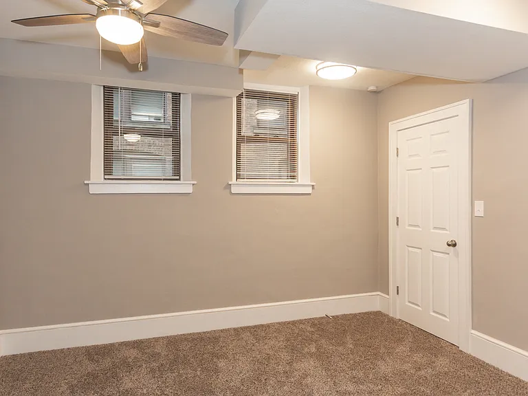 2753 Euclid Heights Blvd — Photo 29