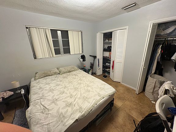 2nd image of 926 Benevento Ave #1