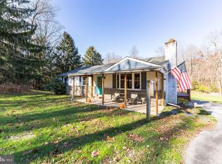 100 Dowlin Forge Rd, Downingtown, PA 19335