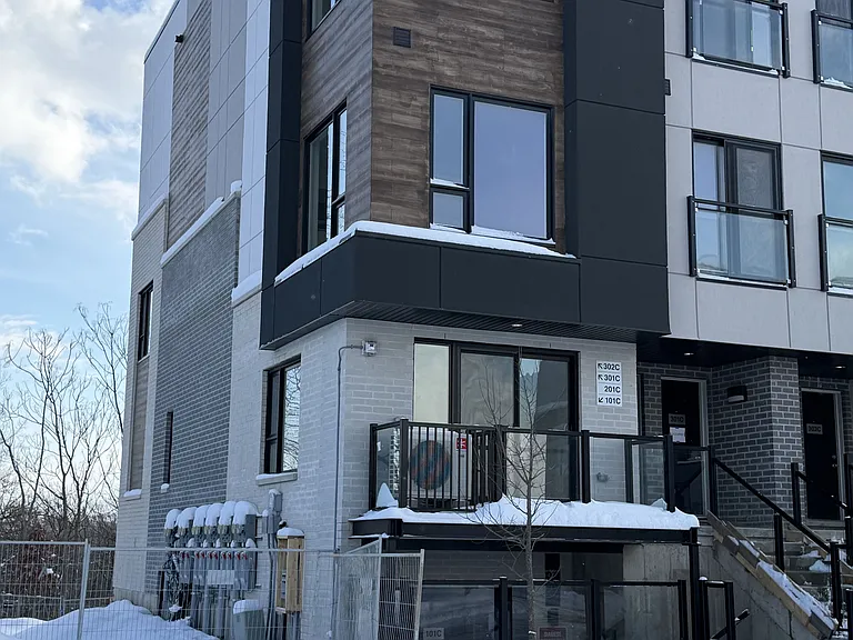 16 Melbourne Ave #334-302C — Photo 2