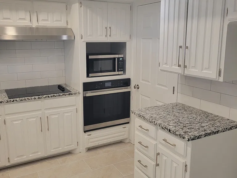 4203 Seabury Dr — Photo 8