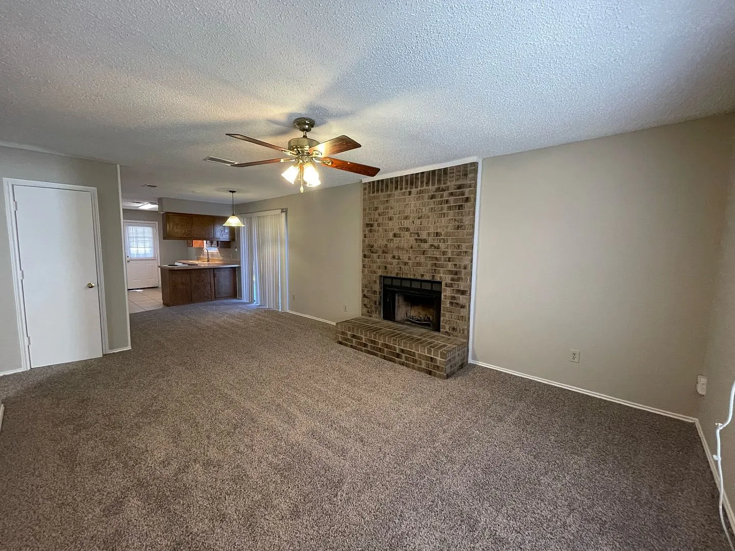 5601 Hearthwood, Ct, Arlington, TX 76016 — Photo 3