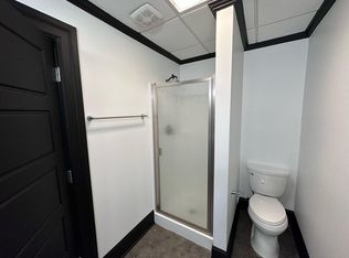 217 E Deaderick St #2B, Jackson, TN 38301