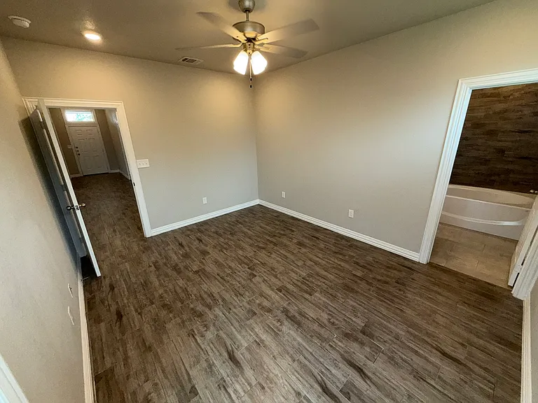 3314 Fenway Cir — Photo 11