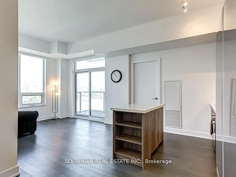 2 Teagarden Ct #1101 — Photo 6