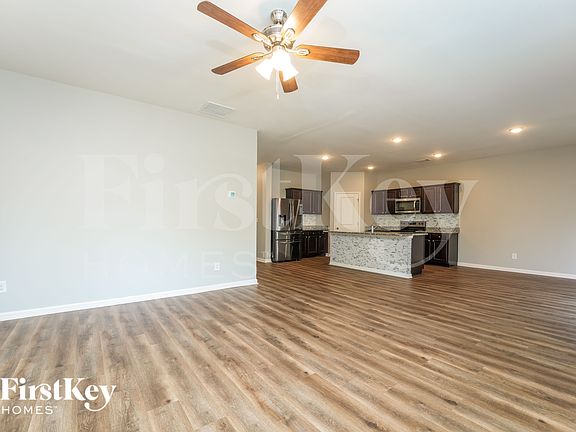 4th image of 1271 Hudson Ct