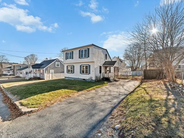 11 Albion St, Brockton, MA 02301