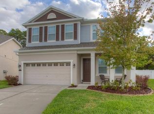 8121 Champions Forest Way, Tampa, FL 33635