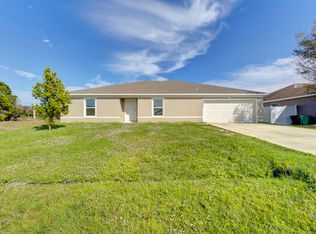 4033 SW McIntyre St, Port Saint Lucie, FL 34953