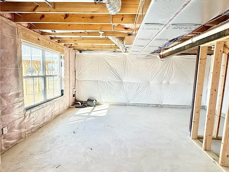 3740 Samantha Ln — Photo 20