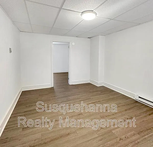 344 N Mulberry St #3 — Photo 6