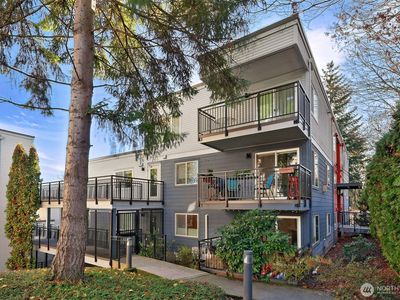 2512 E Madison Street #401, Seattle, WA, 98112