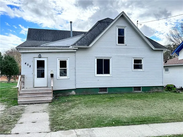 402 North St, Guthrie Center, IA 50115
