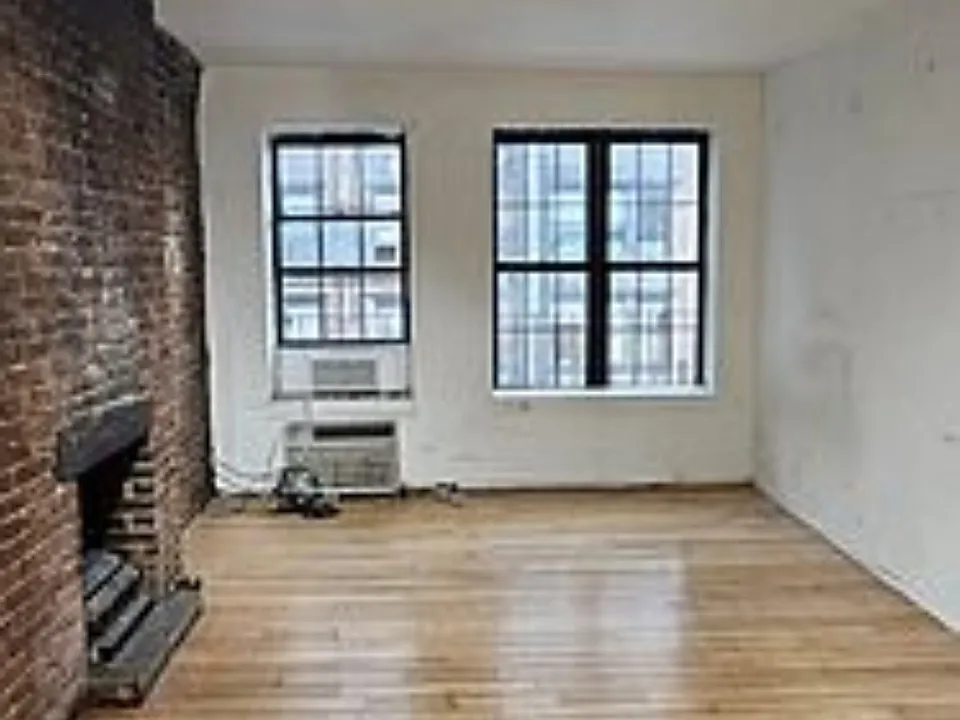 313 E 60th St #3C