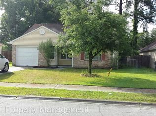 8 Soling Ave, Savannah, GA 31419