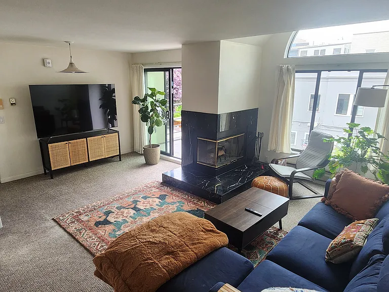 1310 Fulton St #304 — Photo 1