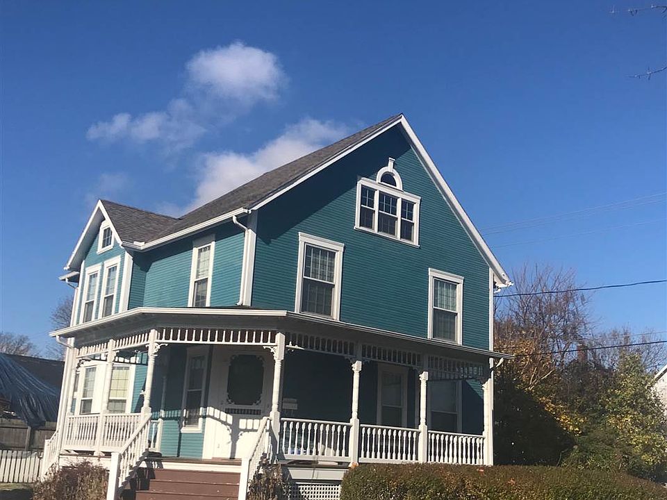 1st image of 215 S Ebright St