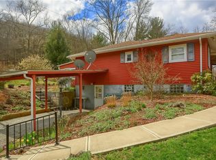 1225 Stitts Run Rd, Vandergrift, PA 15690