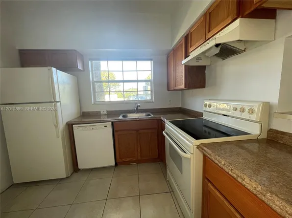 640 Cypress Club Way #F12, Pompano Beach, FL 33064