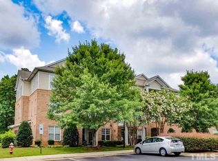 8021 Allyns Landing Way APT 102, Raleigh, NC 27615