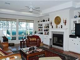 5th image of 2811 Lake Forest Dr