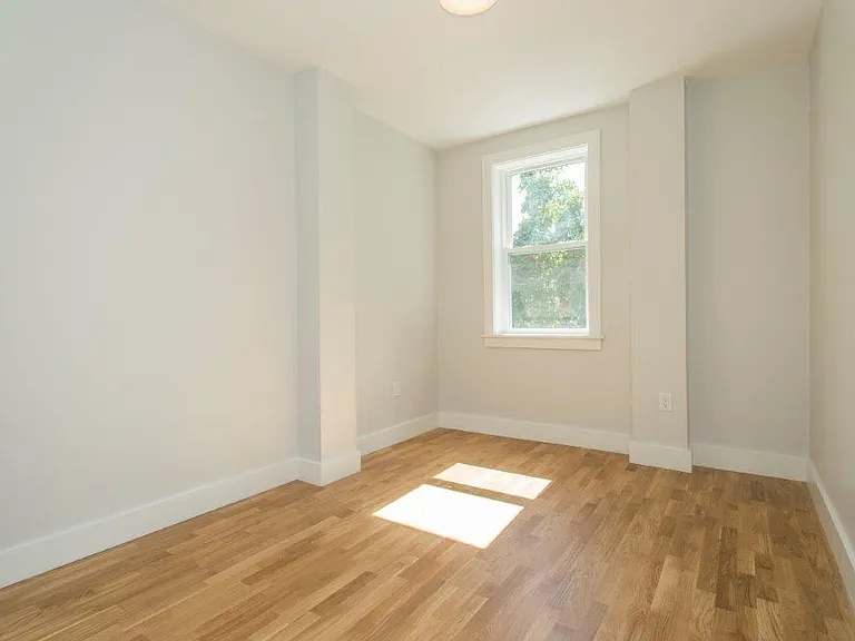 137 Highland Ave #15F — Photo 5
