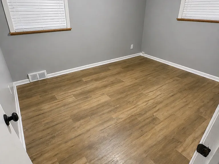 6405 London St — Photo 9