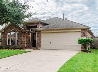 20631 Sapphire Lake Rd, Richmond, TX 77407