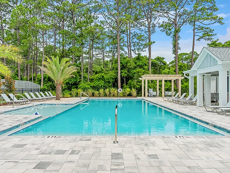 302 Cyan Ln — Photo 38