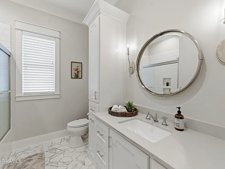 102 Harvest Creek Ln — Photo 35