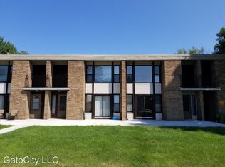 12415 W Greenfield Ave #6147999, New Berlin, WI 53151
