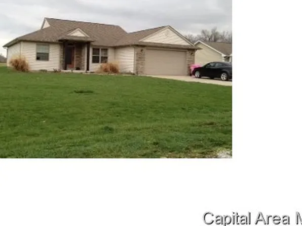 3450 Fairlane, Taylorville, IL 62568