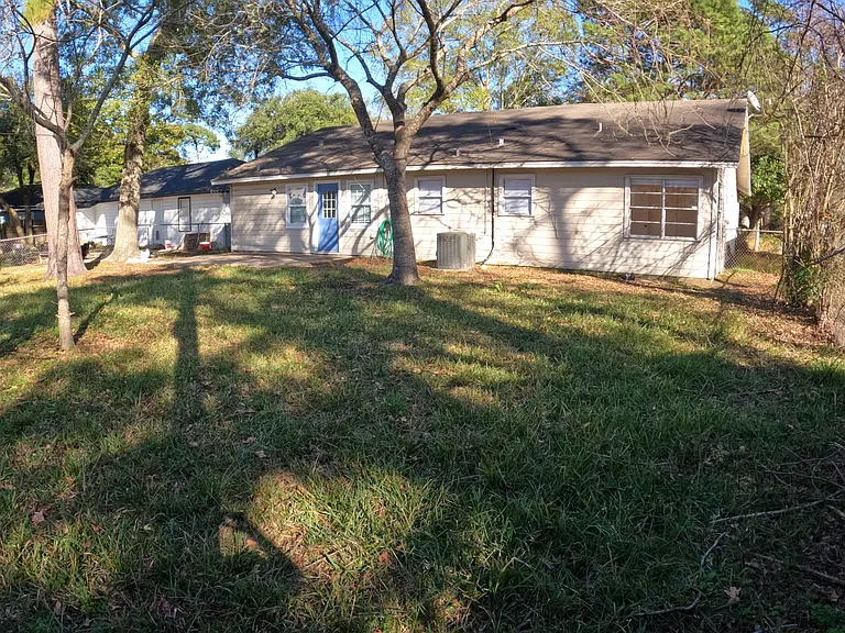 765 Callaway Dr — Photo 27