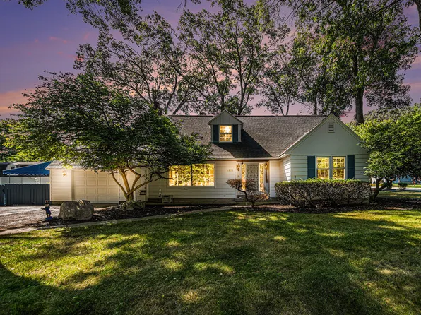 1901 Spencer Dr, Muskegon, MI 49441