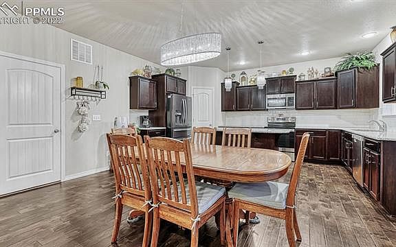 5th image of 6836 Oak Vine Ct