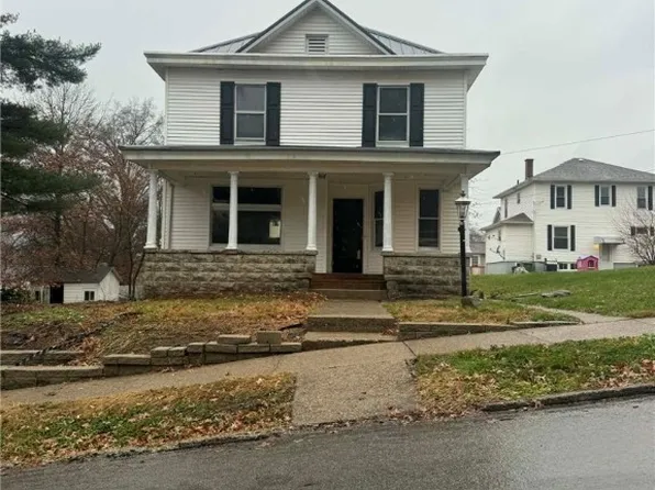509 N 6th St, Cambridge, OH 43725