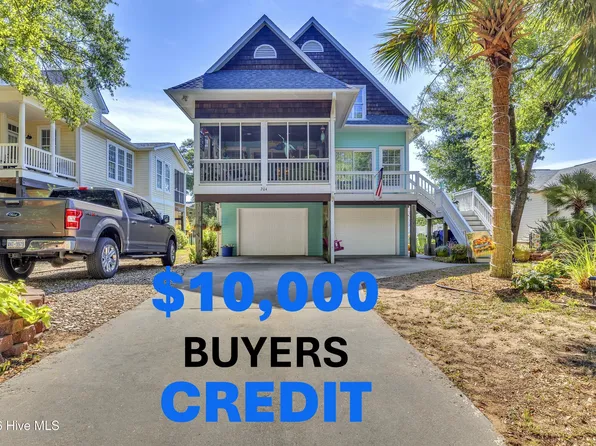 204 NE 60th Street, Oak Island, NC 28465